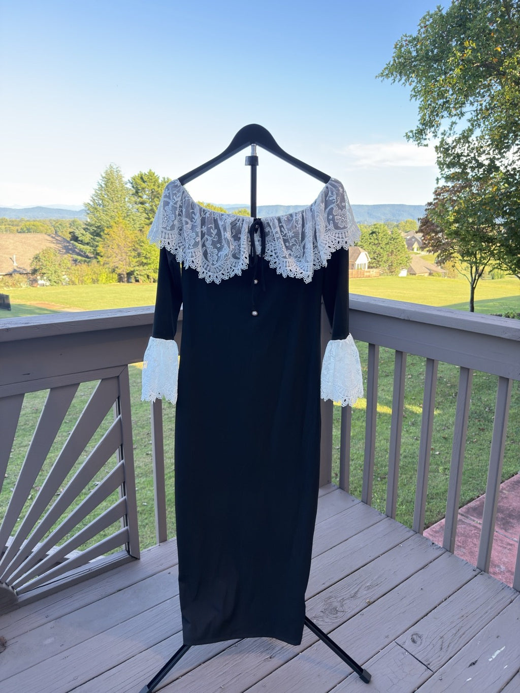 Black Tie Beauty Maxi Dress